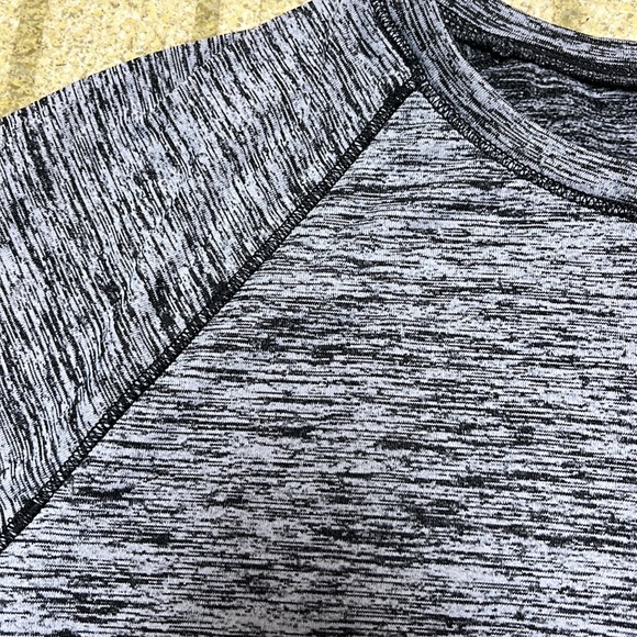 EUC Climate Right by Cuddl Duds top - Picture 4 of 11